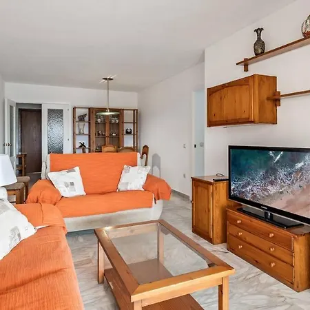Apartment Amazing 3br, 2 Bath Apart, Close To The Sea *