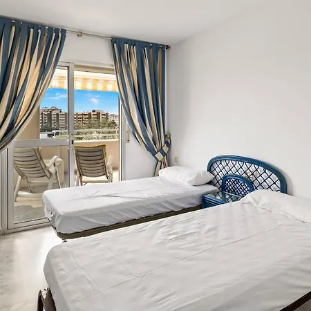 Amazing 3br, 2 Bath Apart, Close To The Sea Huoneisto Fuengirola
