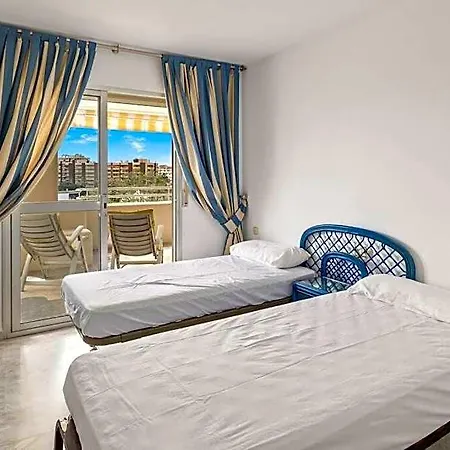 Amazing 3br, 2 Bath Apart, Close To The Sea *