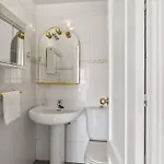 Amazing 3br, 2 Bath Apart, Close To The Sea 公寓 *